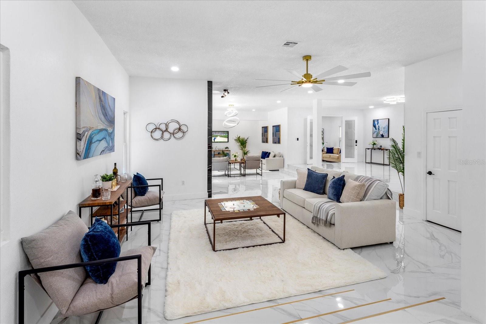 305 SWEETWATER CLUB CIR