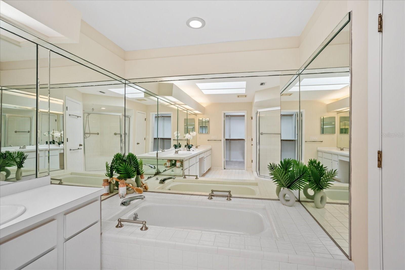 2674 BENT HICKORY CIR