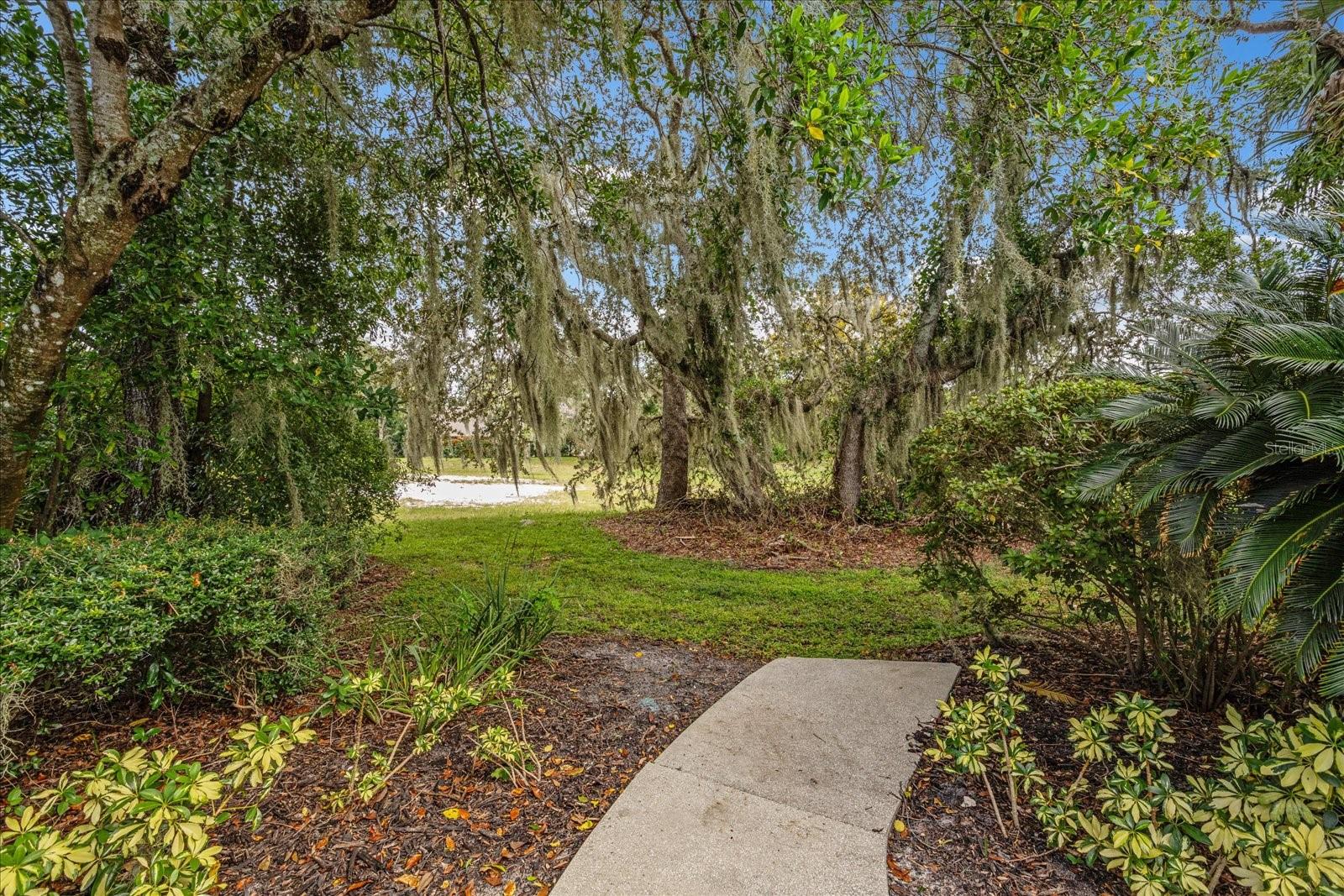 2674 BENT HICKORY CIR