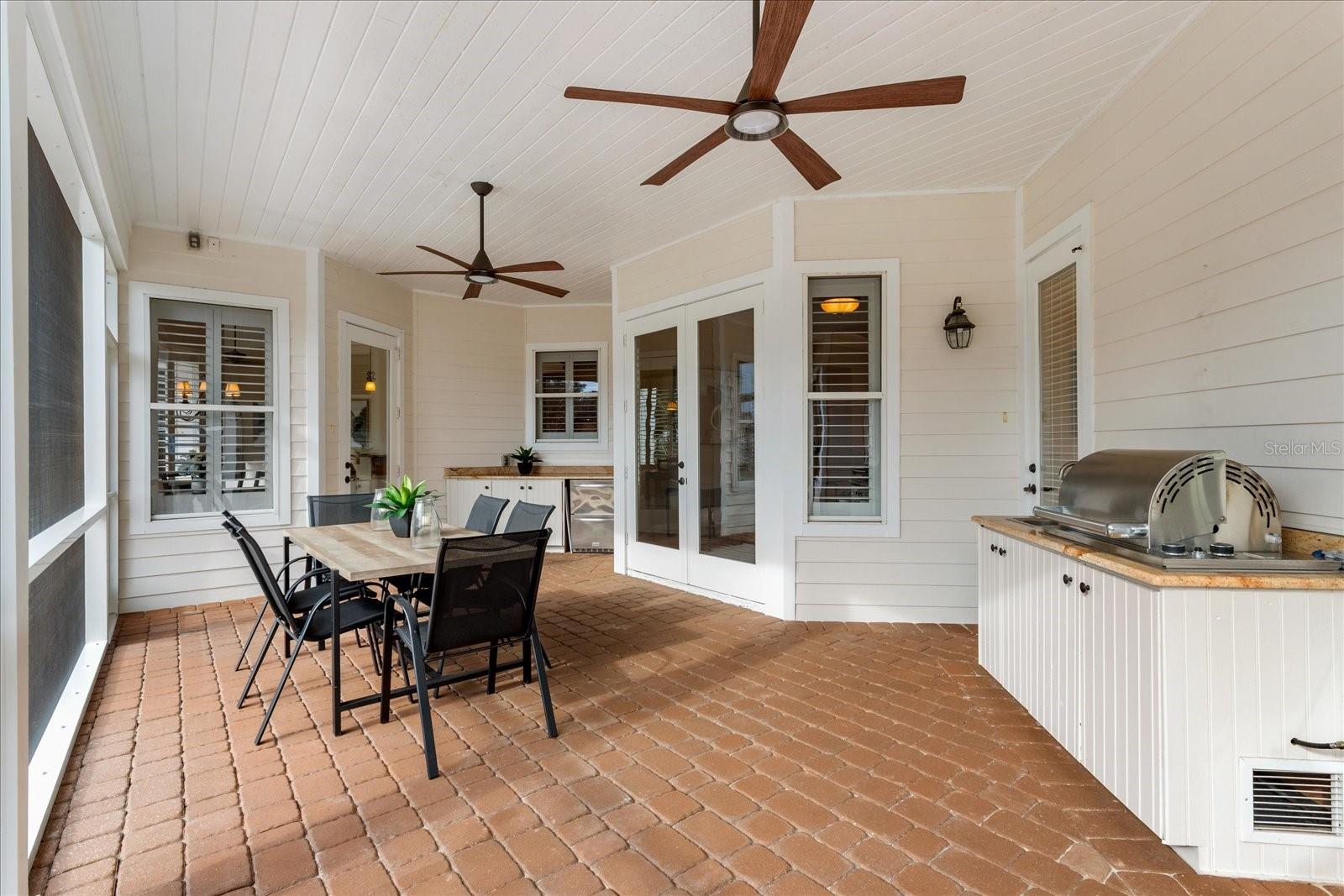 401 KENTUCKY BLUE CIR