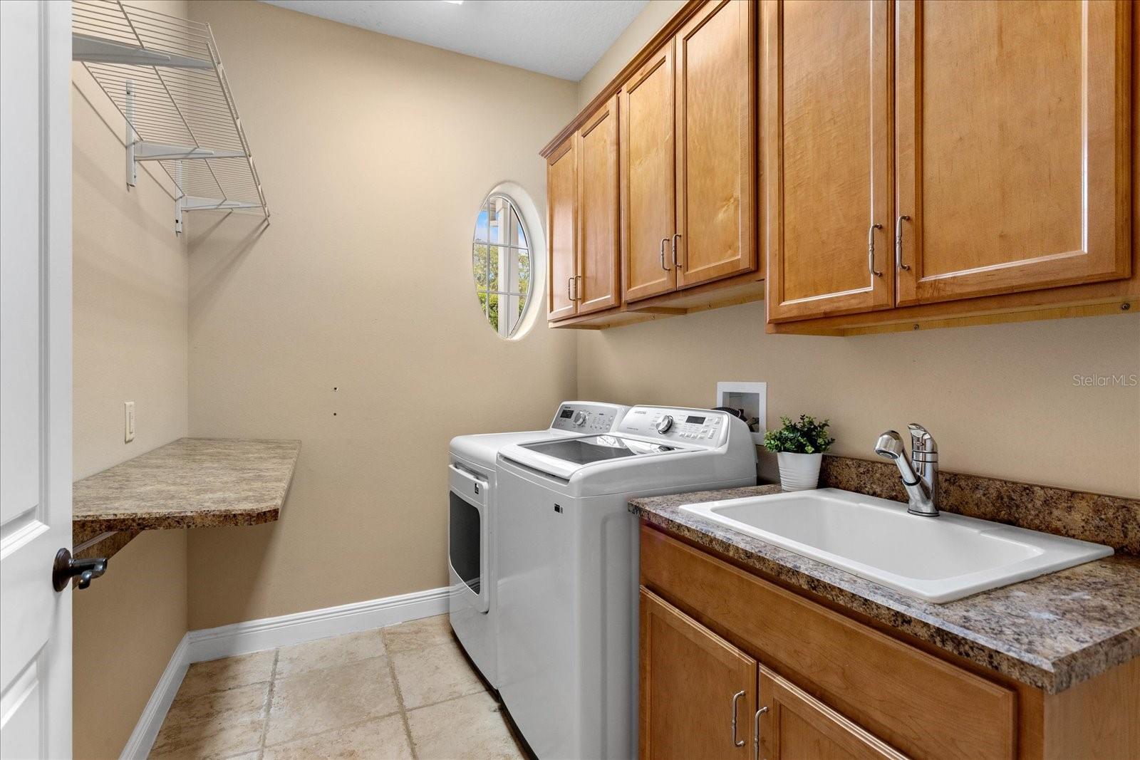 401 KENTUCKY BLUE CIR