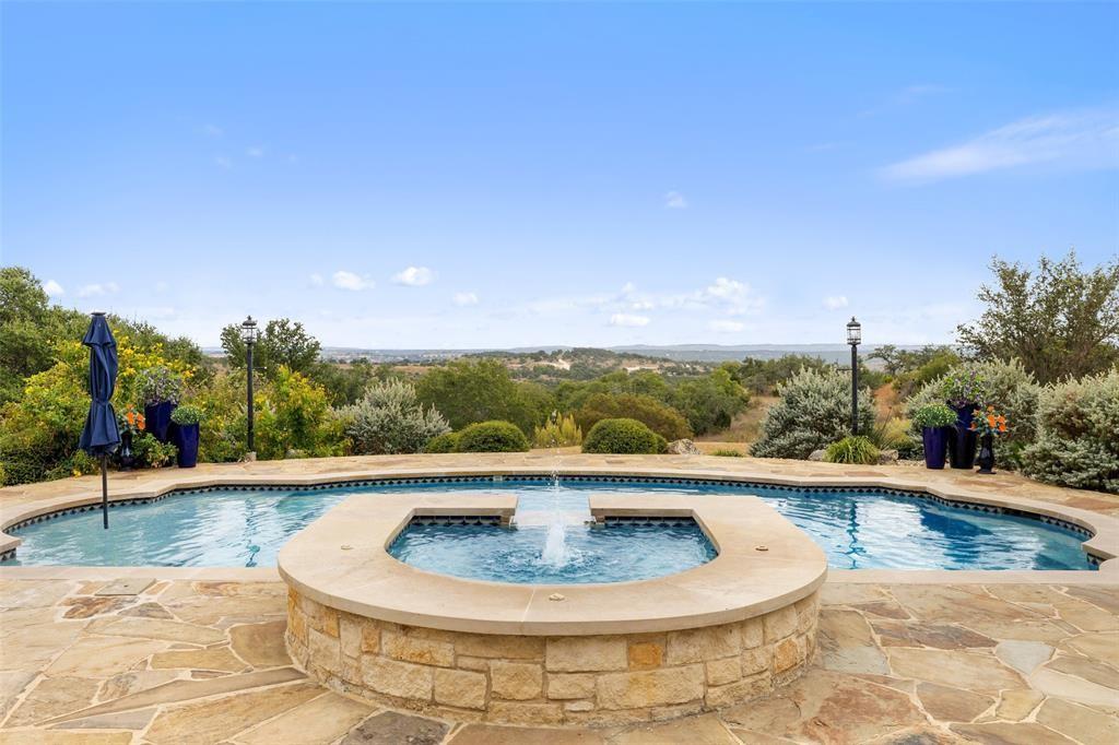 1900 Byrd Ranch RD