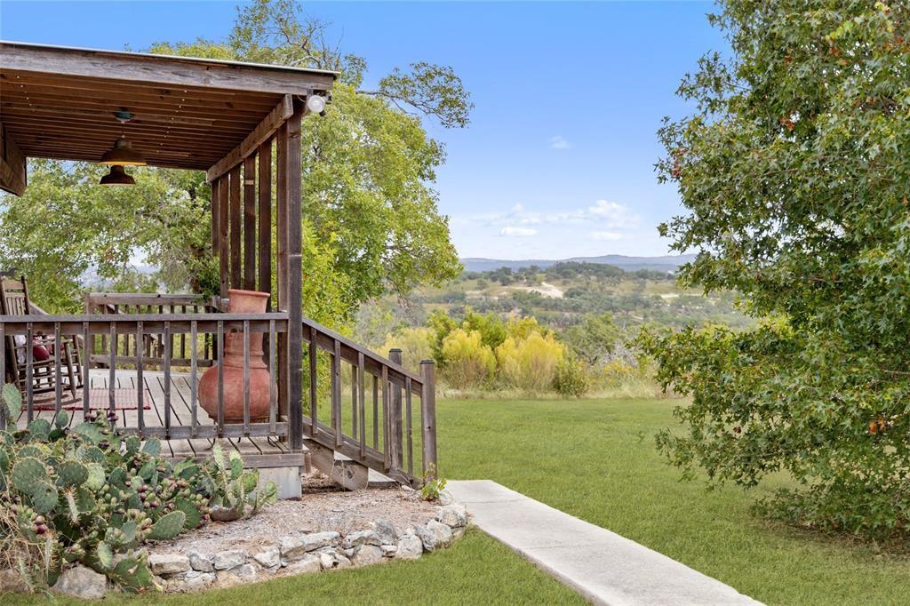 1900 Byrd Ranch RD