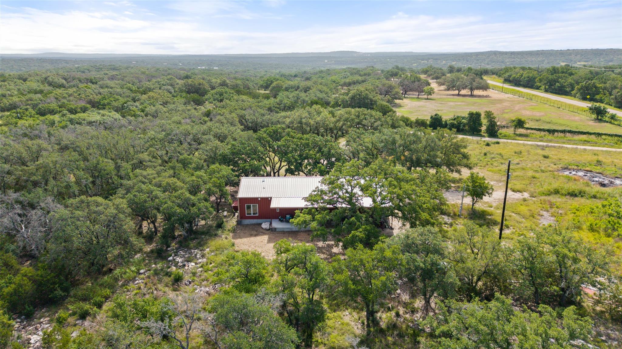 101 Rough Hollow DR