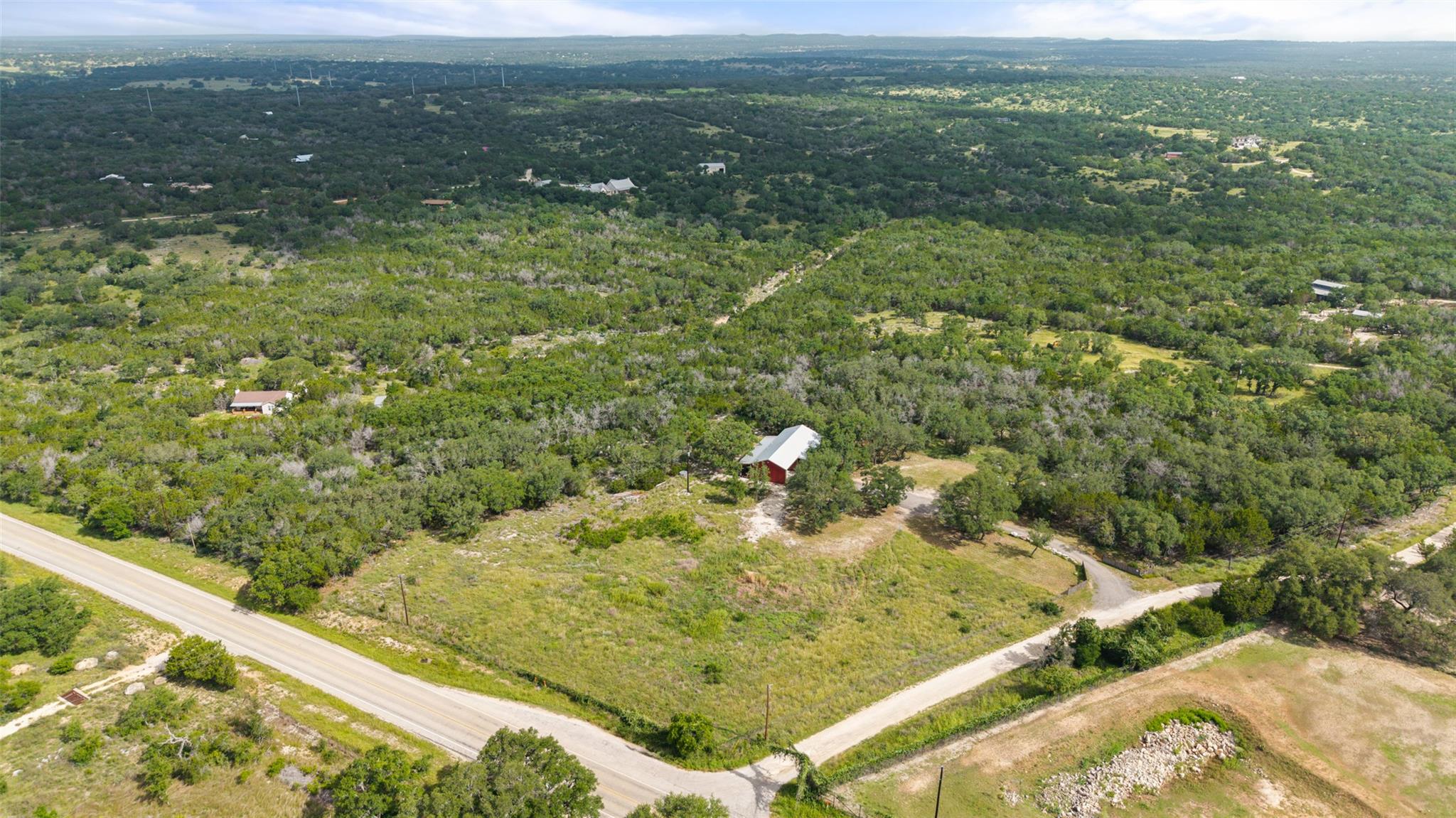 101 Rough Hollow DR