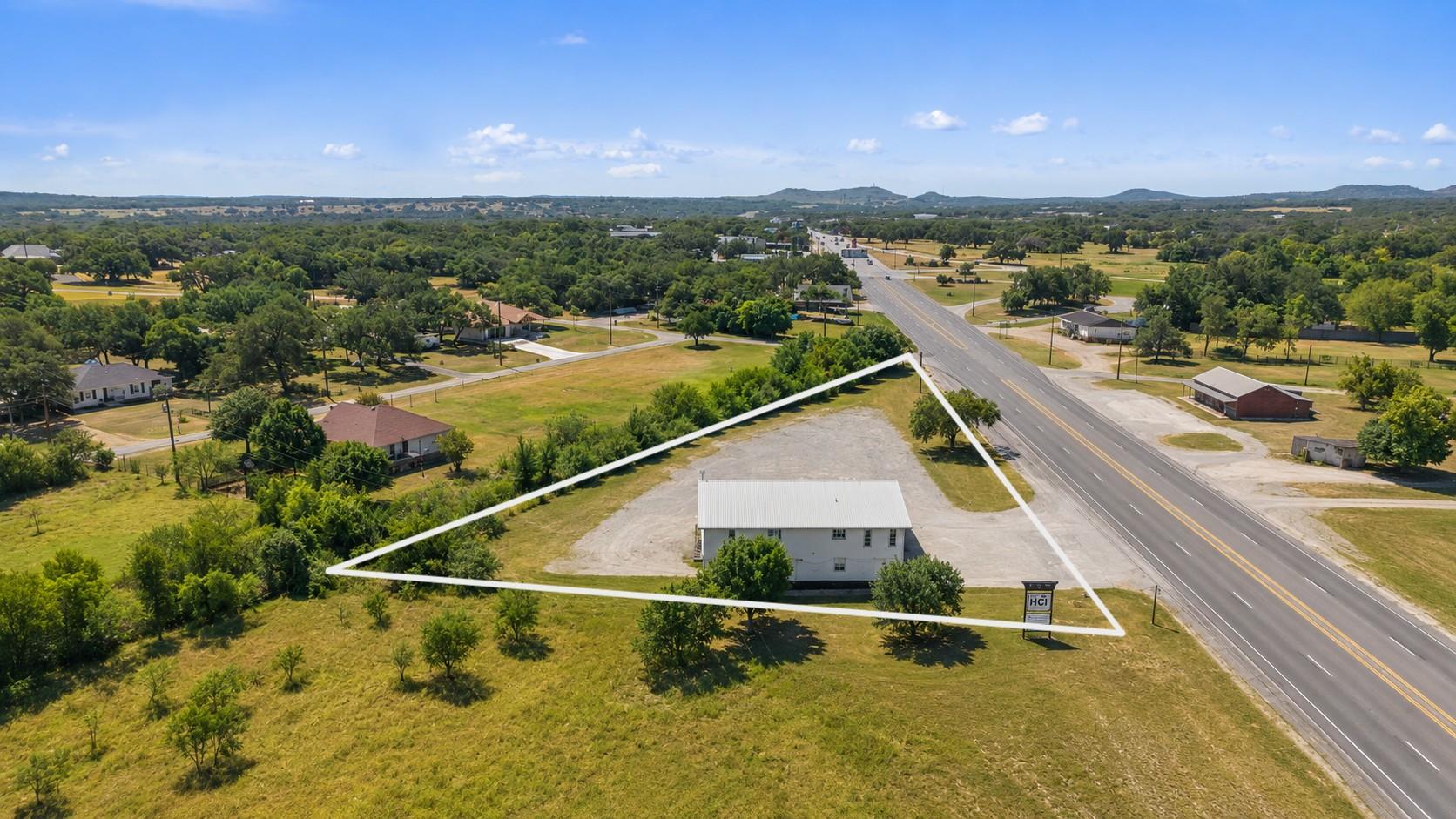 206 N US HWY 281