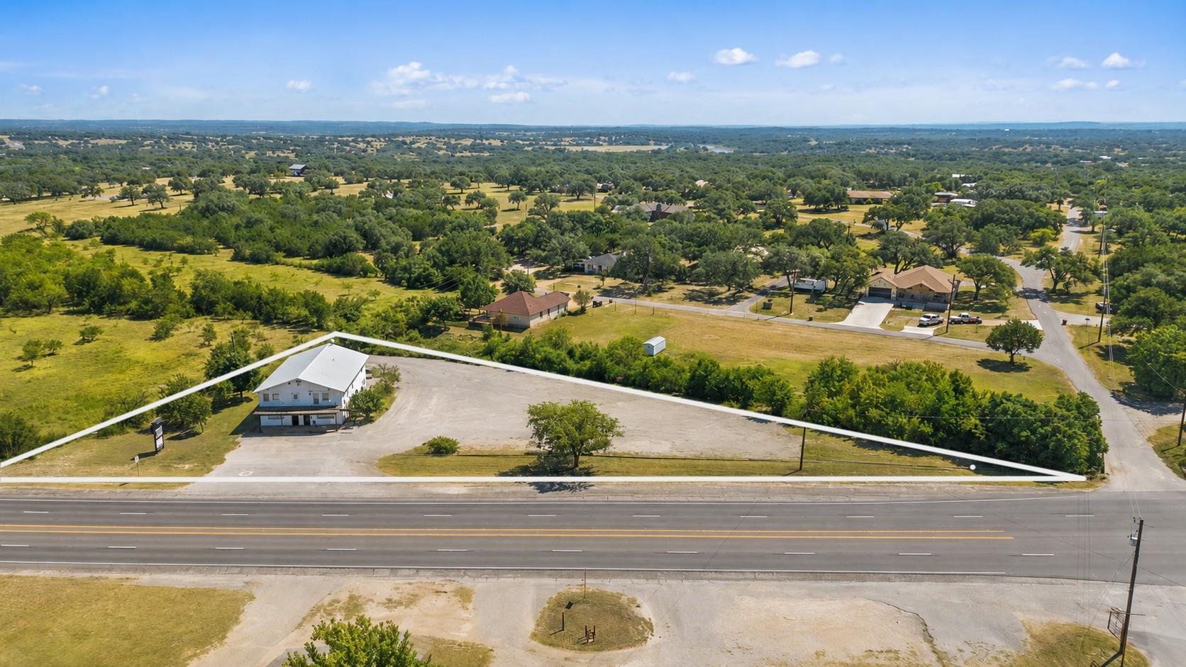 206 N US HWY 281