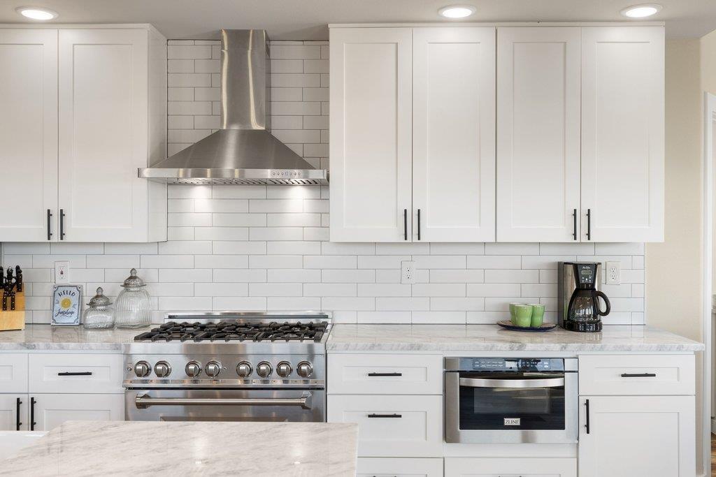 582 Delaware Creek RD