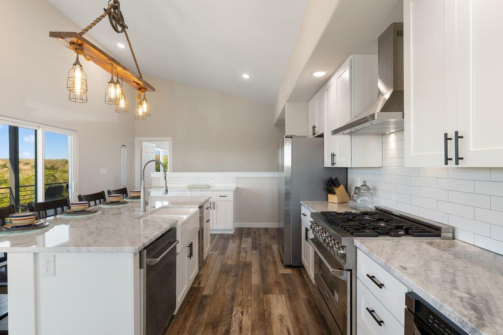 582 Delaware Creek RD