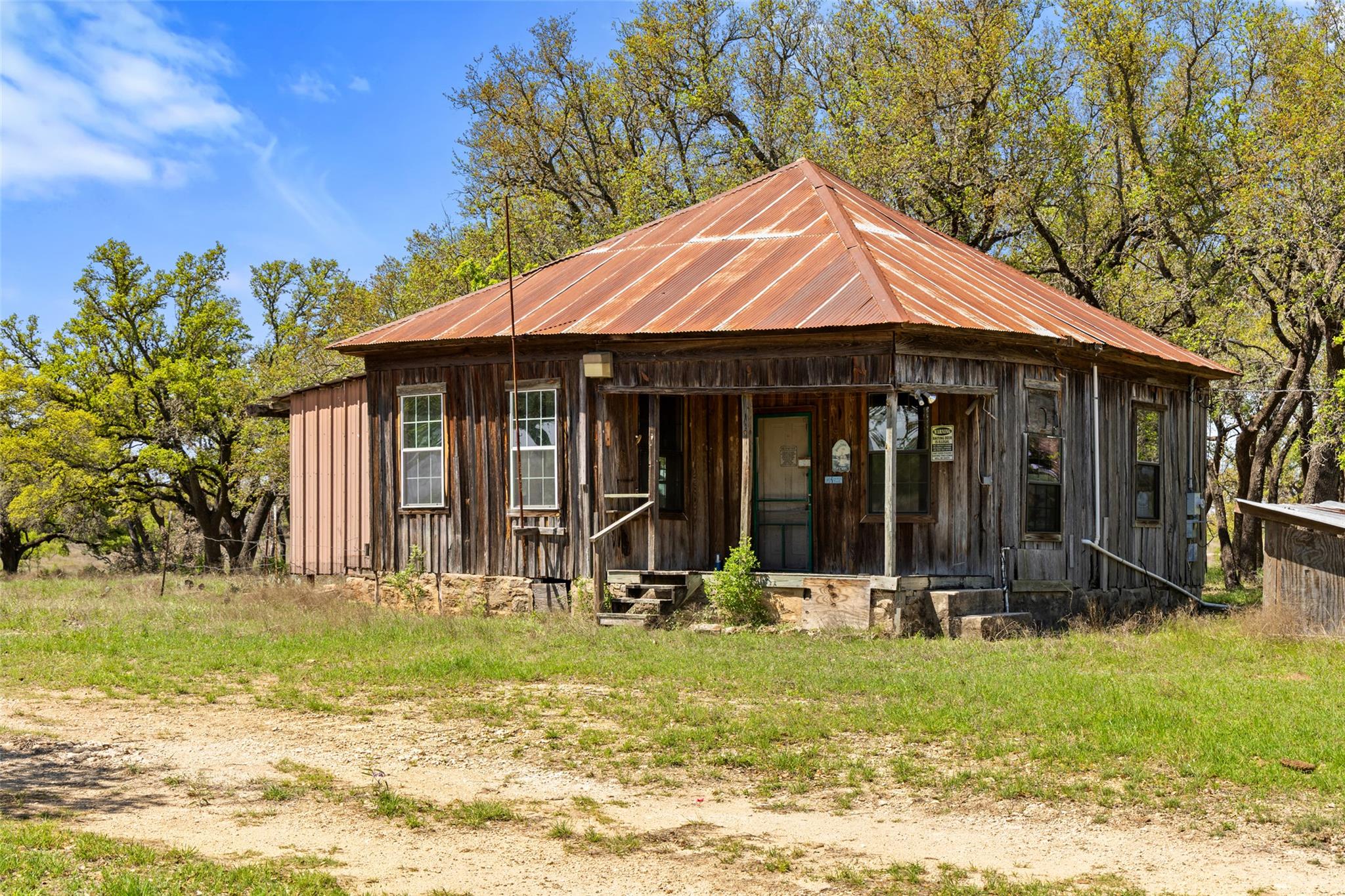 1318 Klett Ranch RD