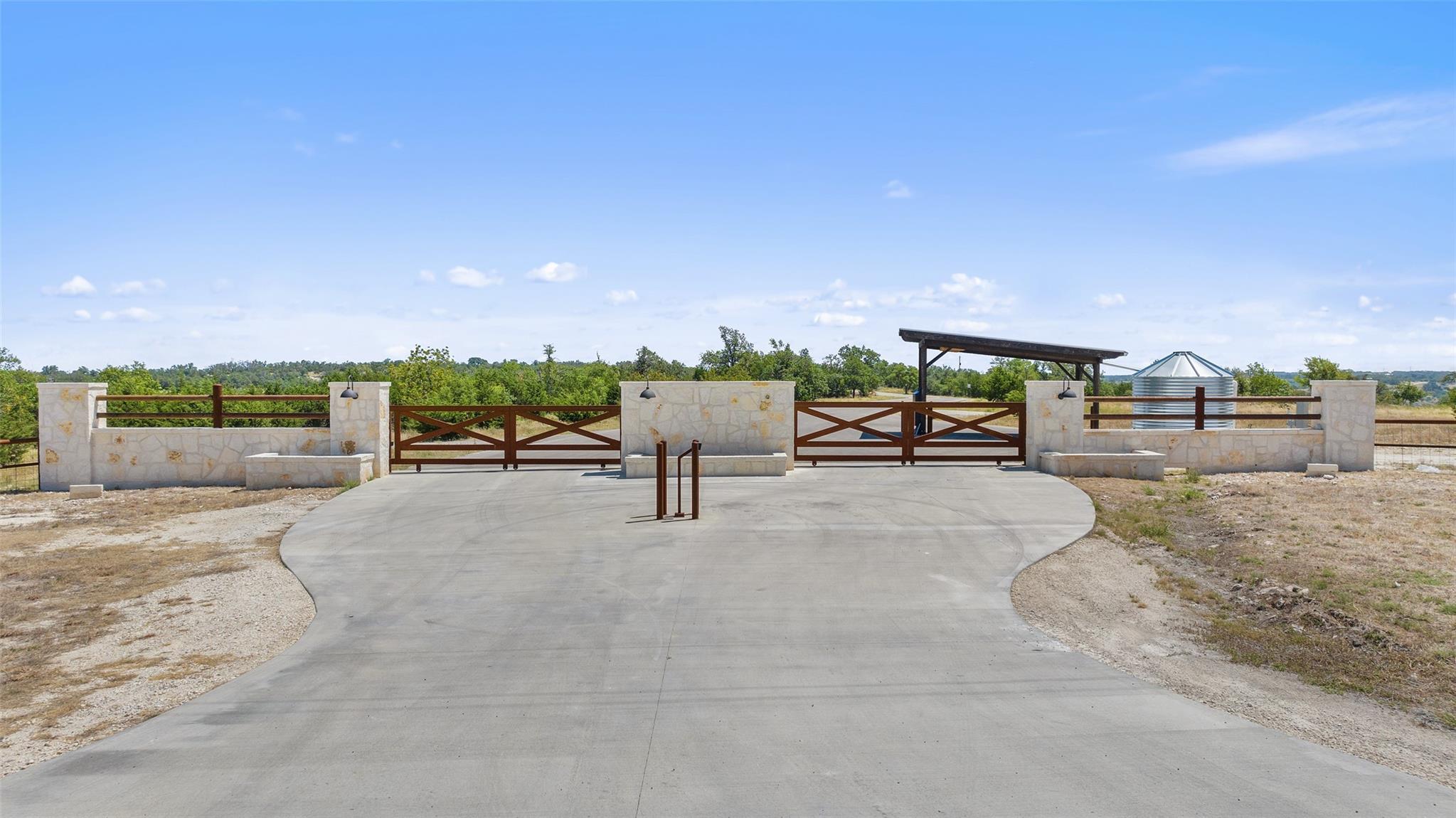 Tract 1 Skyline DR