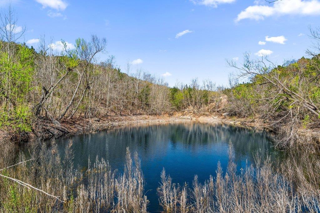 582 Delaware Creek RD