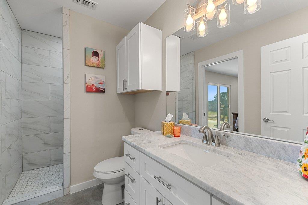 582 Delaware Creek RD