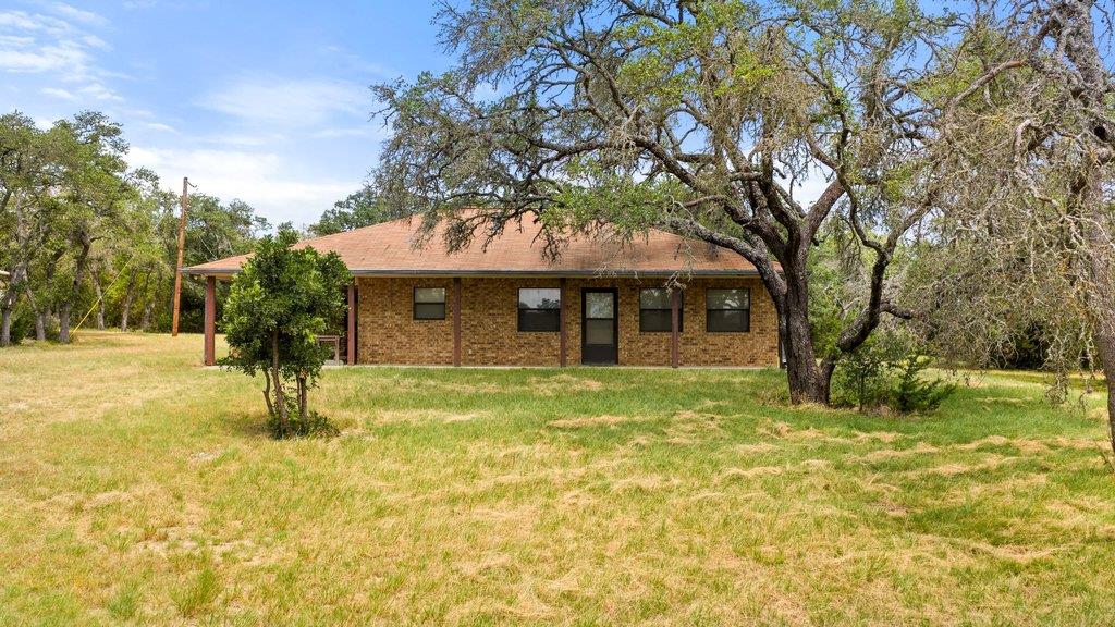 1984 N Grape Creek RD