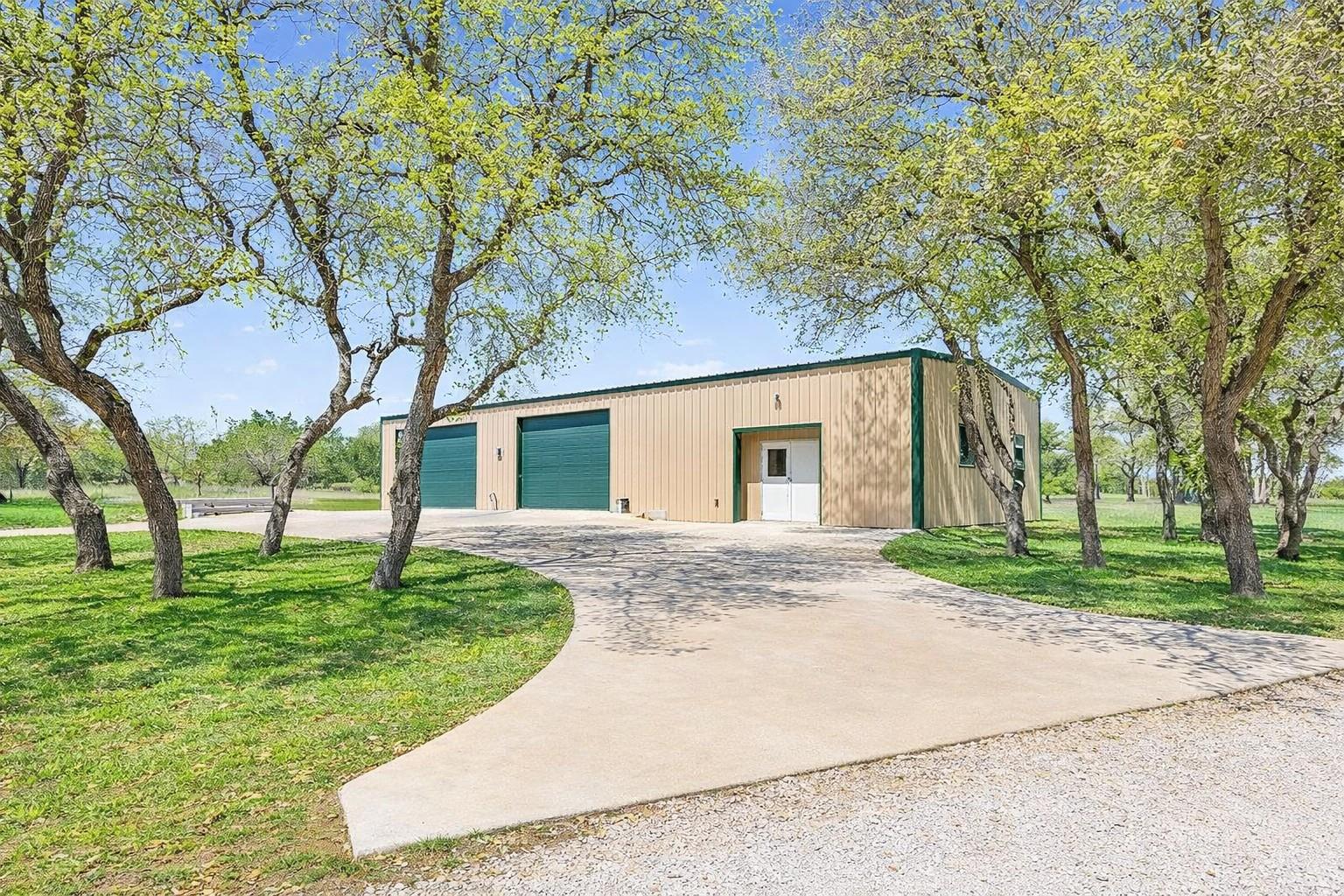 434 W Turner CT