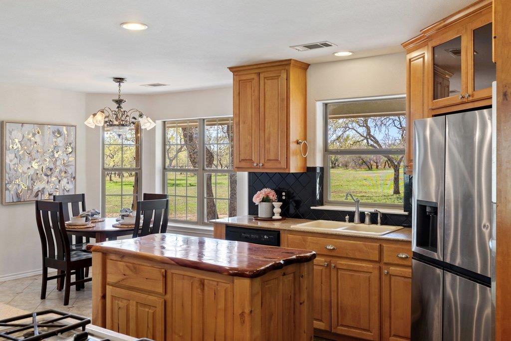 434 W Turner CT