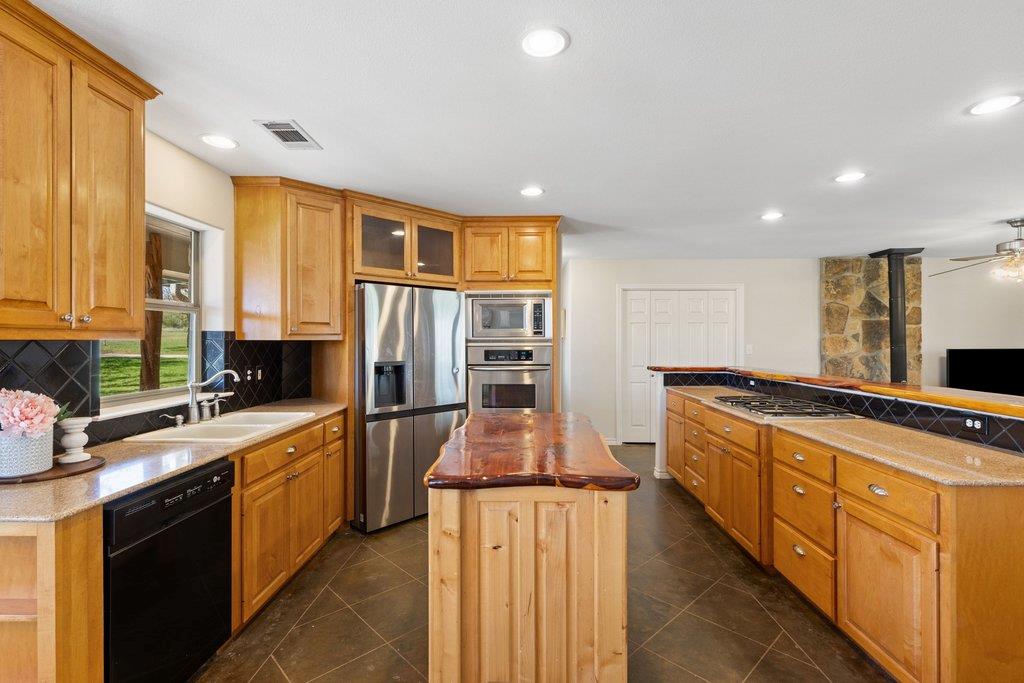 434 W Turner CT