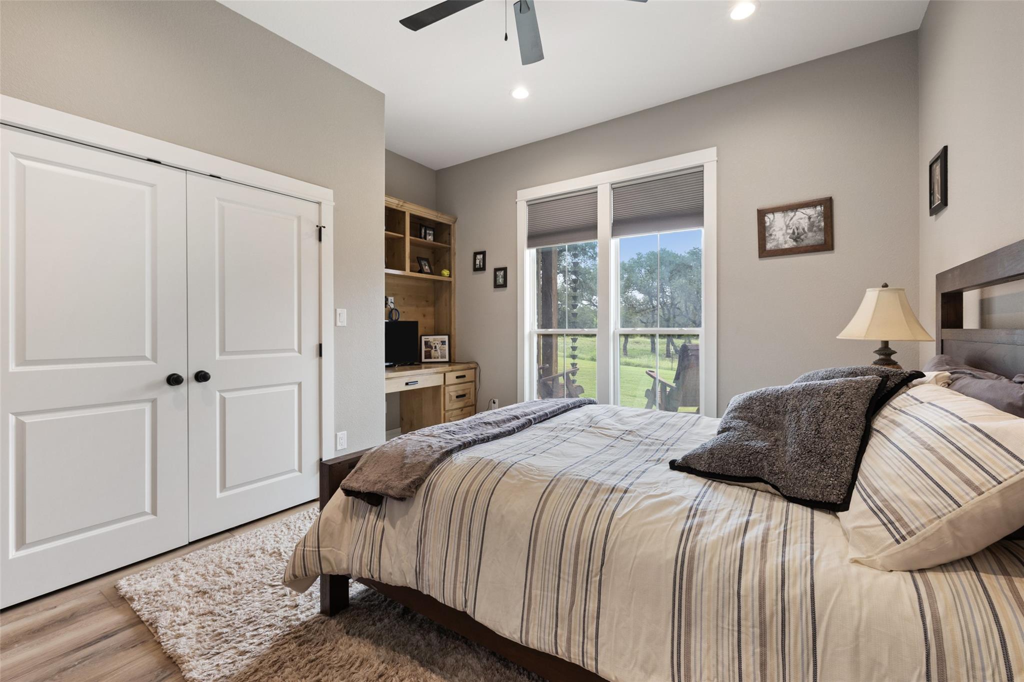 210 Levon LN