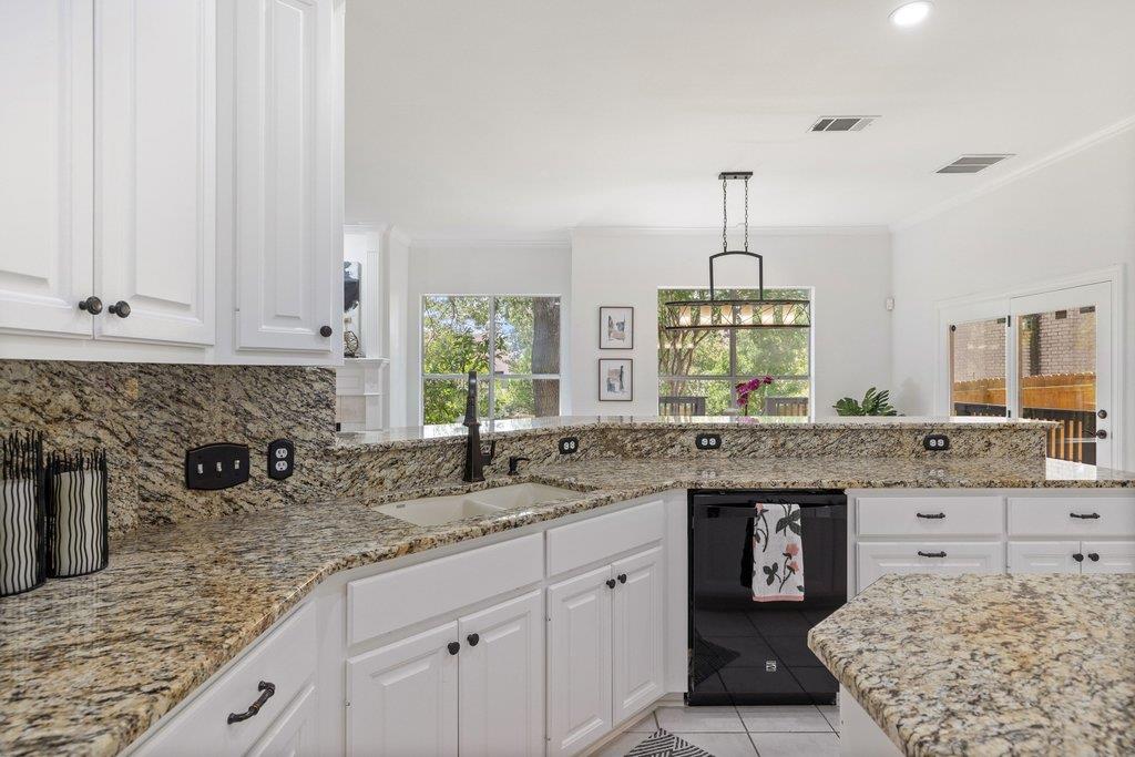 1613 CHURCHWOOD CV