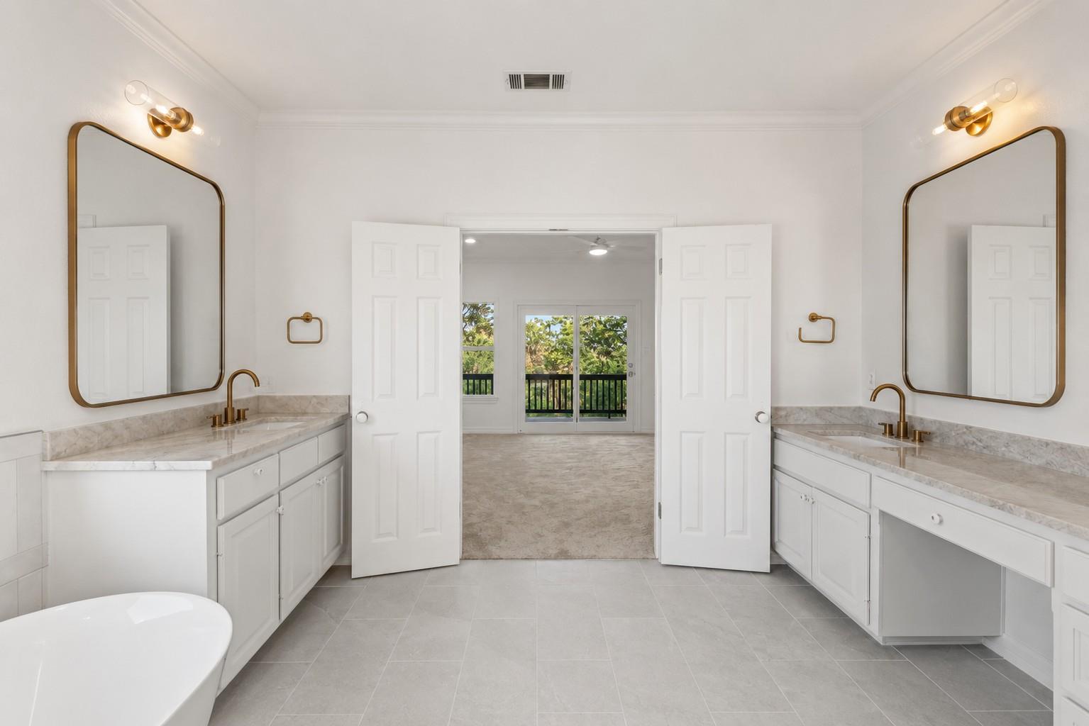 1613 CHURCHWOOD CV