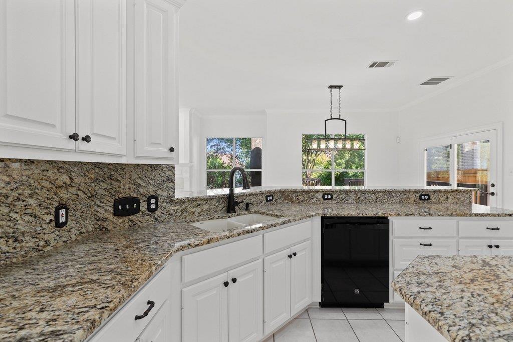 1613 CHURCHWOOD CV