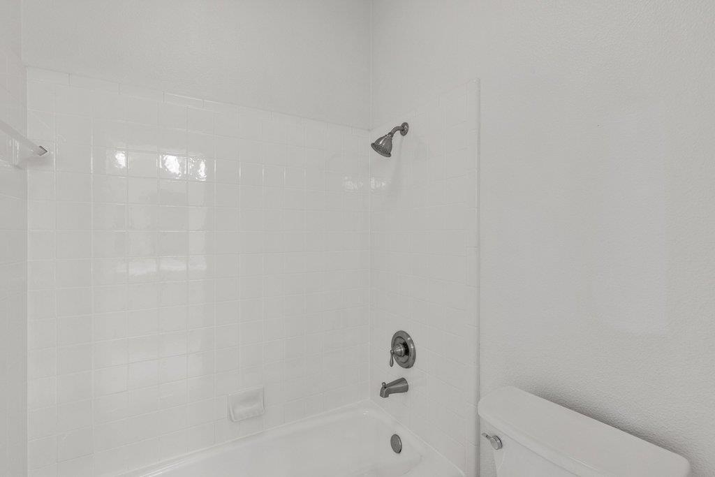 1613 CHURCHWOOD CV