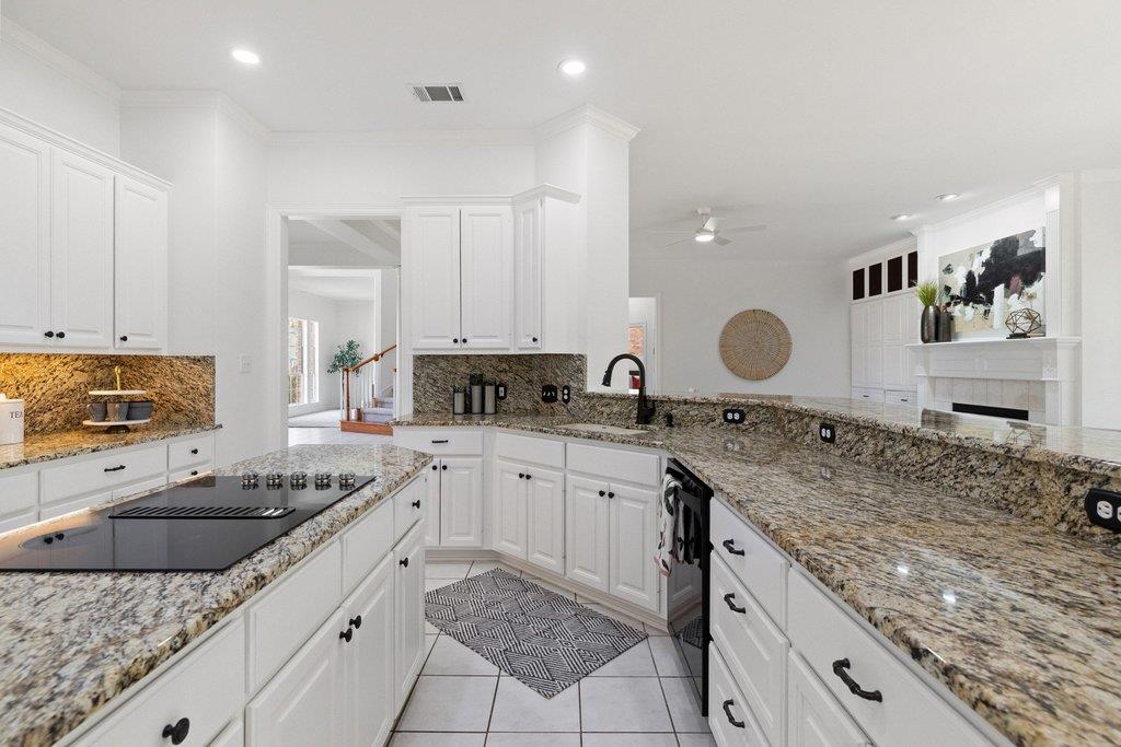 1613 CHURCHWOOD CV