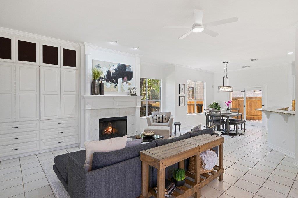 1613 CHURCHWOOD CV