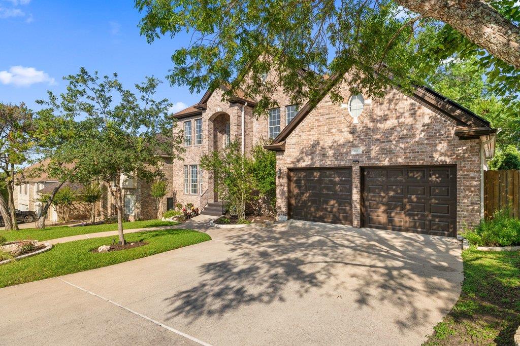 1613 CHURCHWOOD CV
