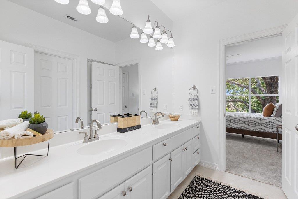 1613 CHURCHWOOD CV