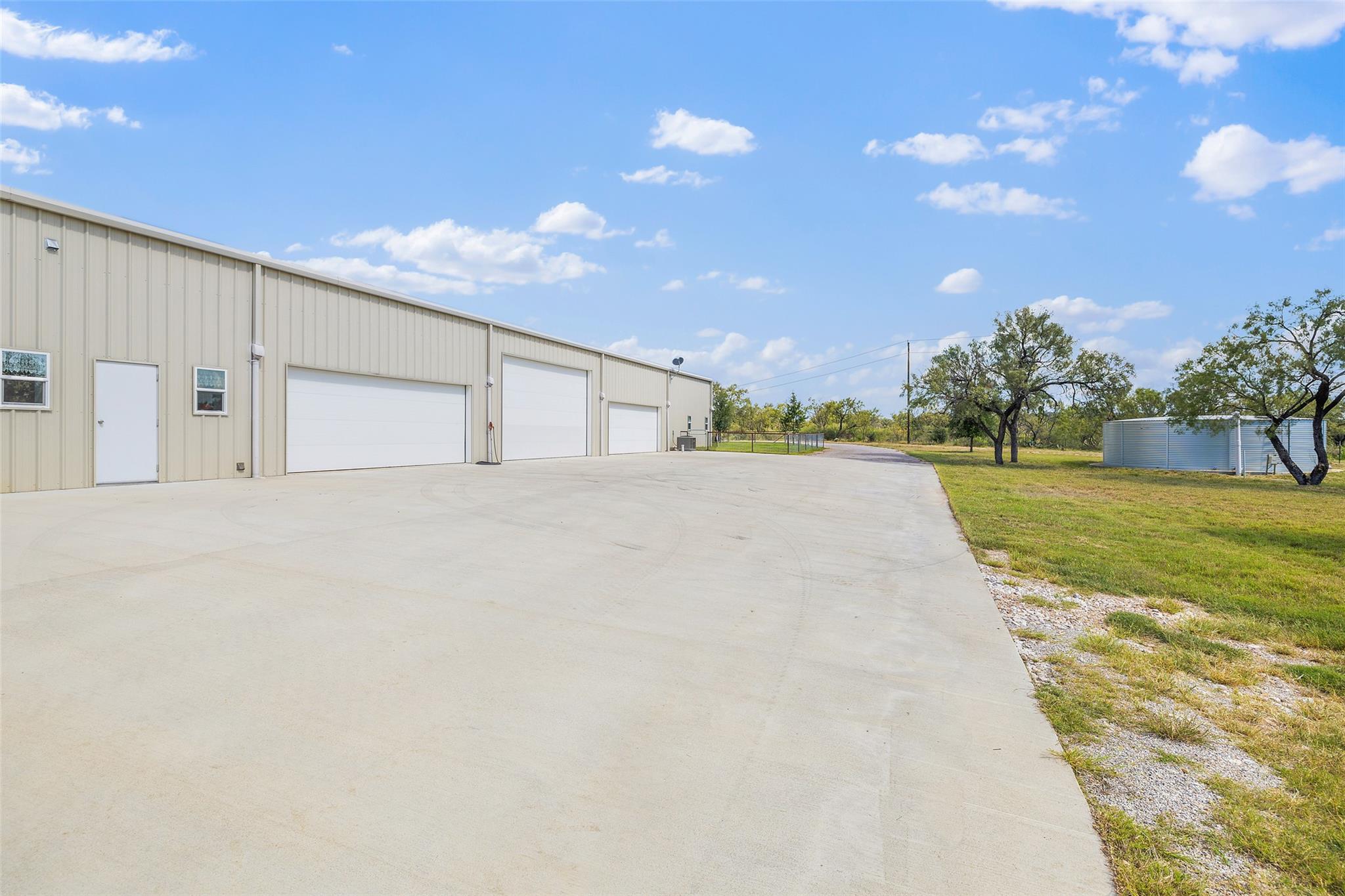 1930 County Road 413
