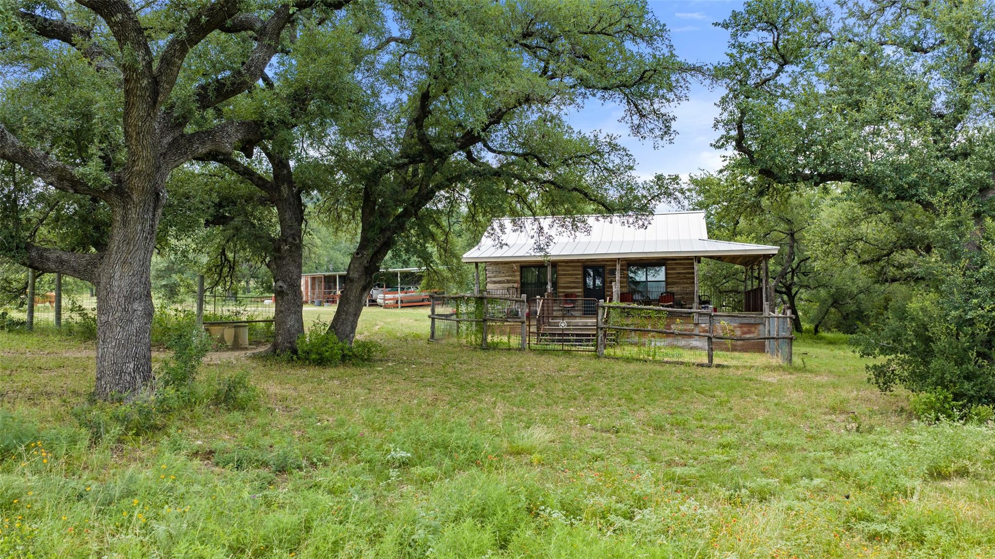 8400 E Fm 1431