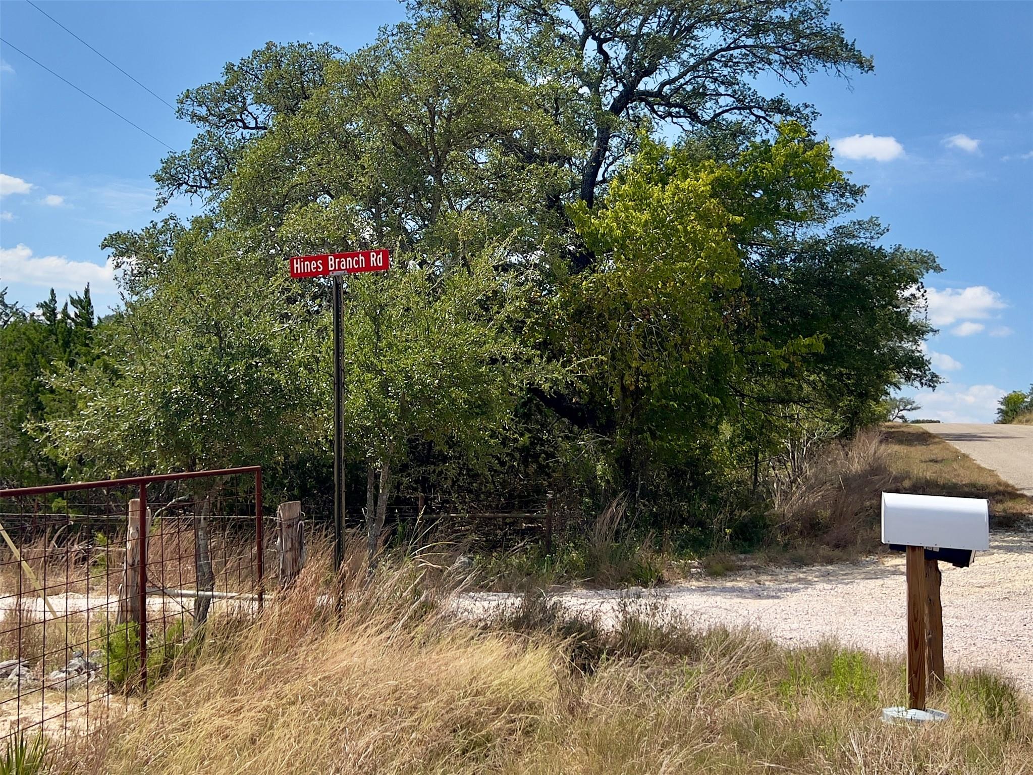 992 Hines Branch RD