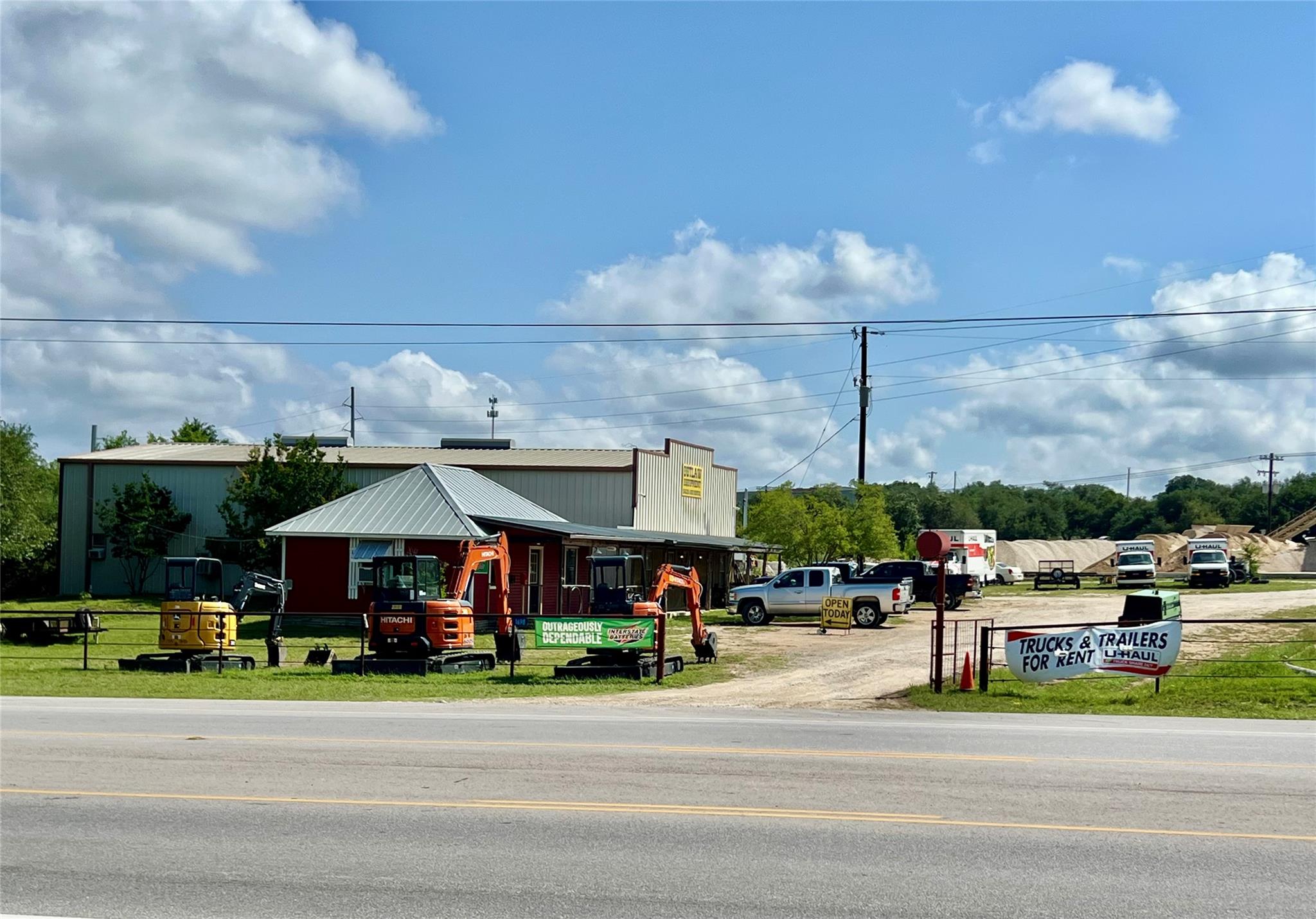 1698 S Us Hwy 281 Highway S