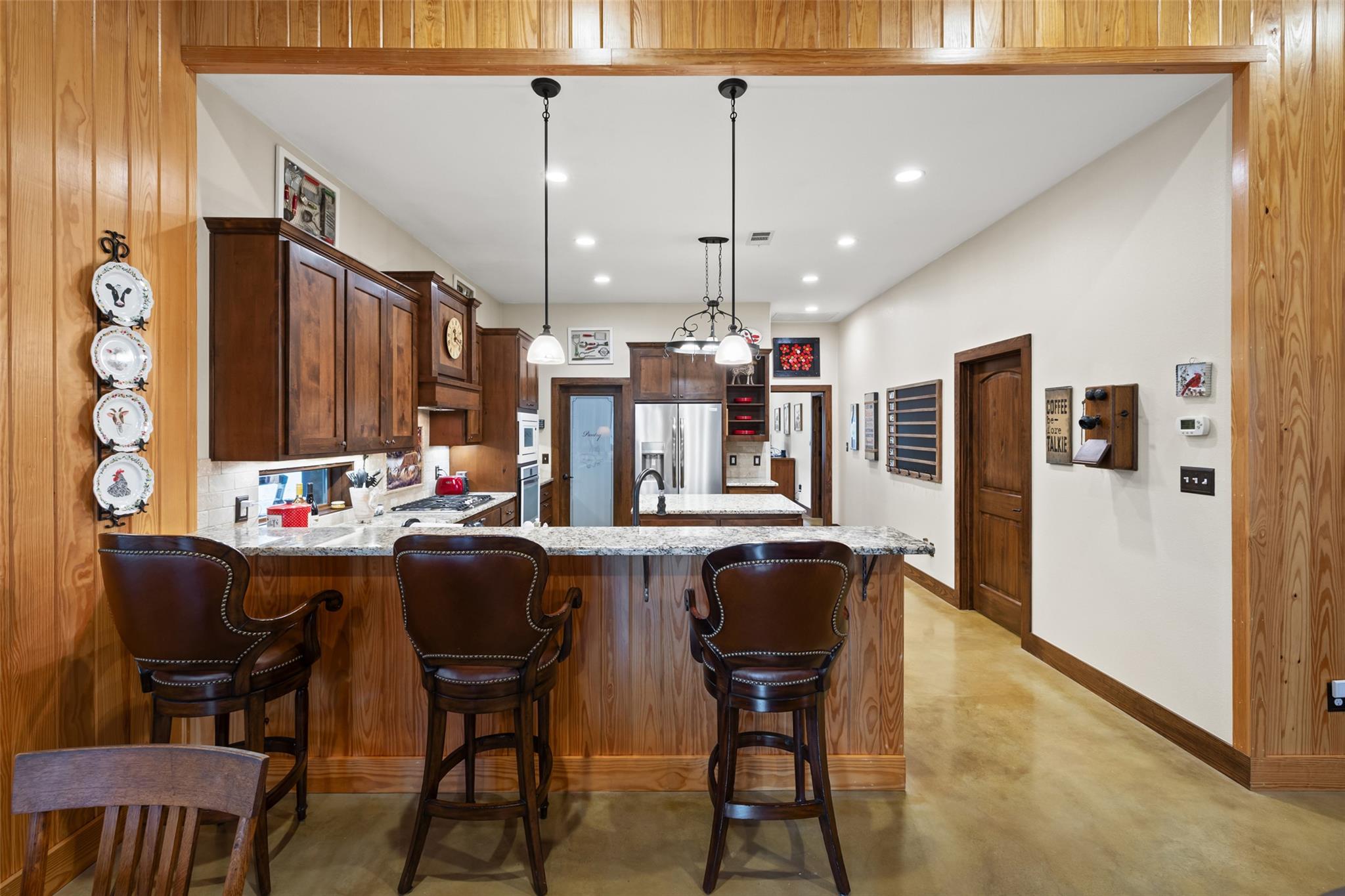 1241 Sandy Oaks Ranch RD