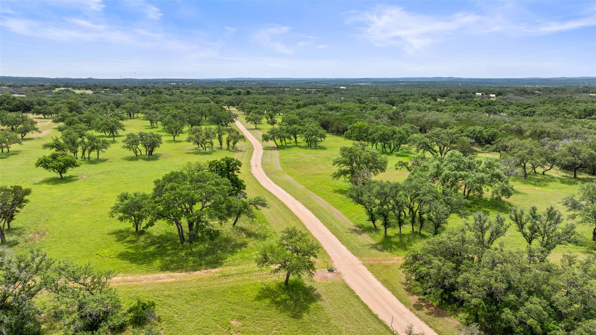 1241 Sandy Oaks Ranch RD