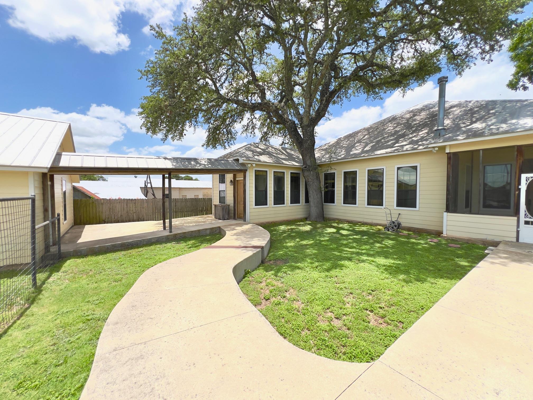 1139 FM 3351