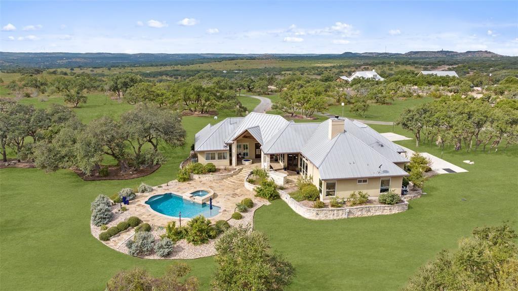 1900 Byrd Ranch RD