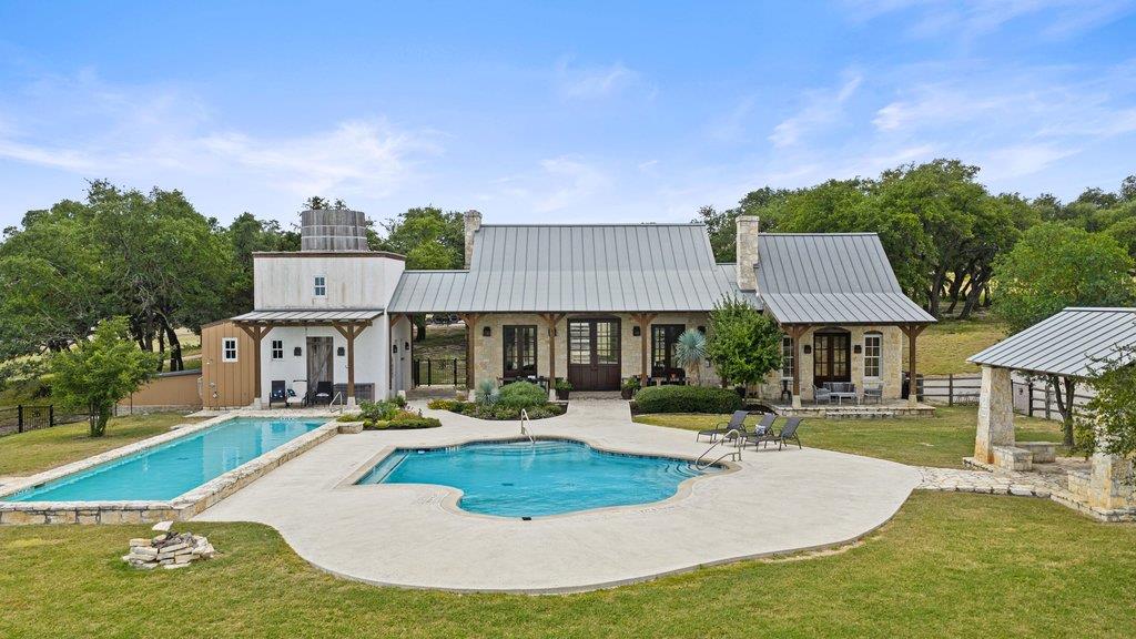 207 Verbena RD