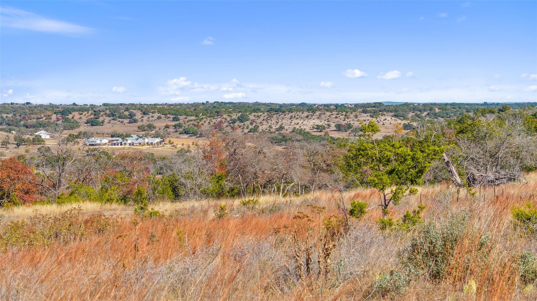 271 S Cielo Vista CT