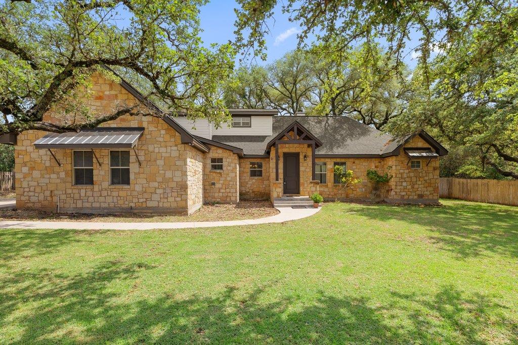 101 Winding Oak DR