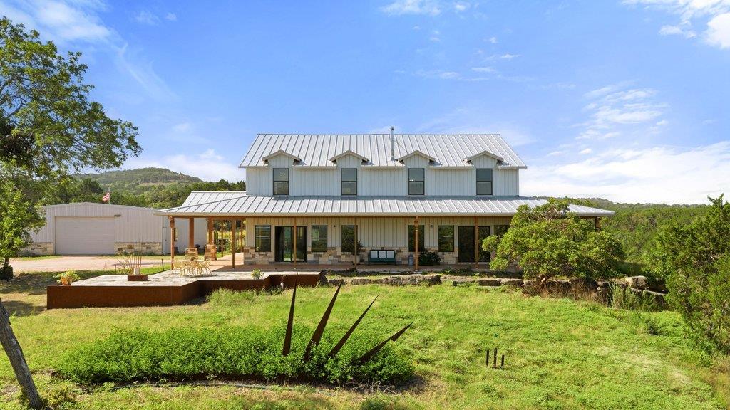 1101 Windy Hills RD
