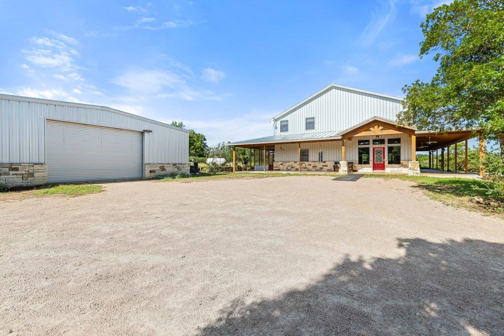 1101 Windy Hills RD