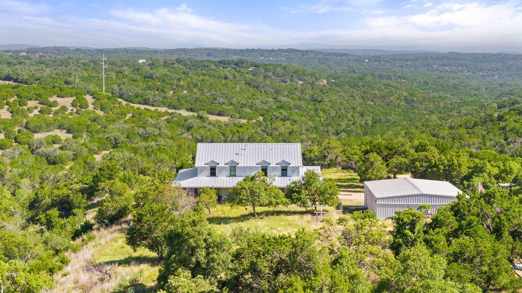 1101 Windy Hills RD