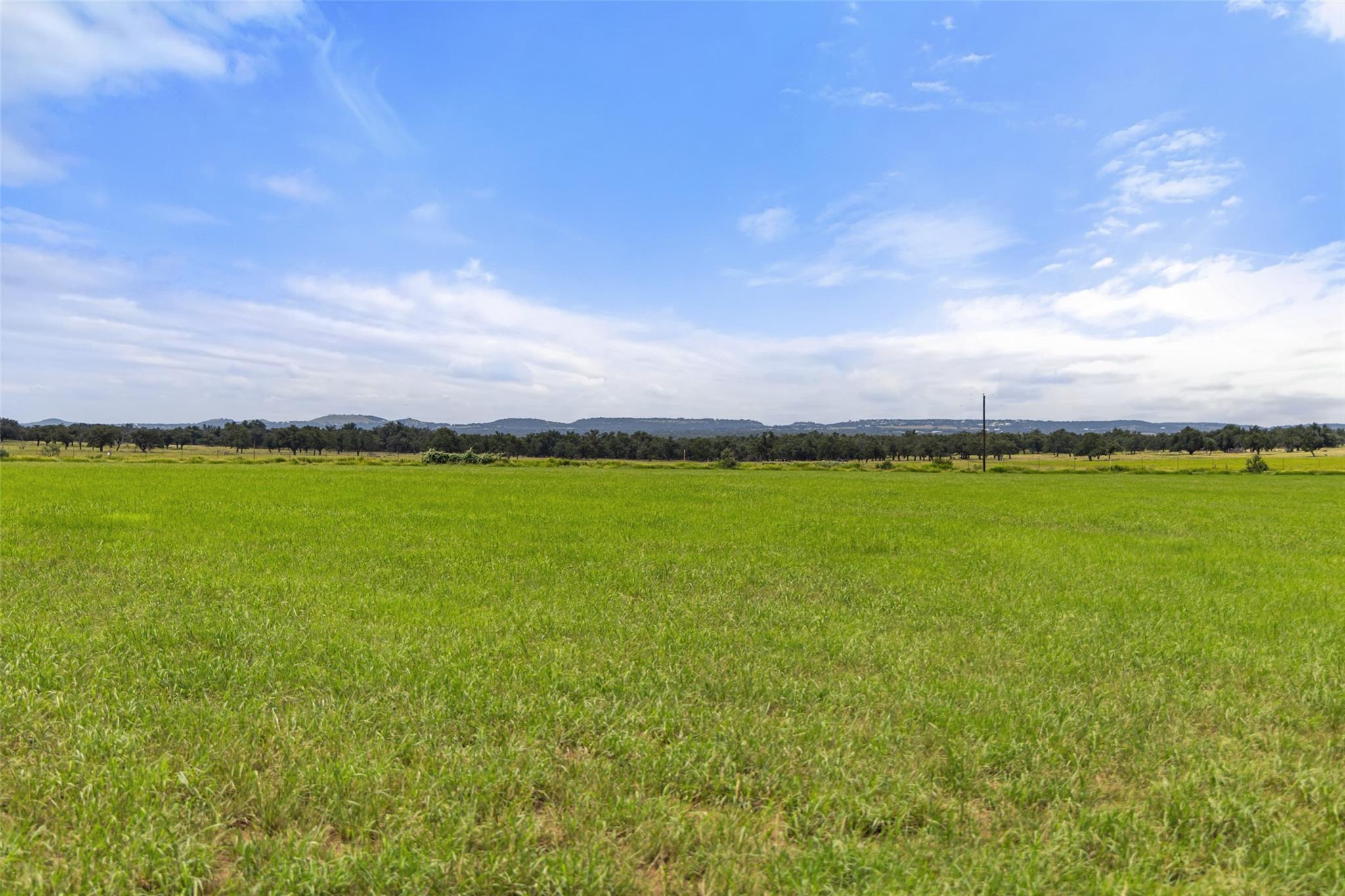 9069-86 Ranch Road 1323