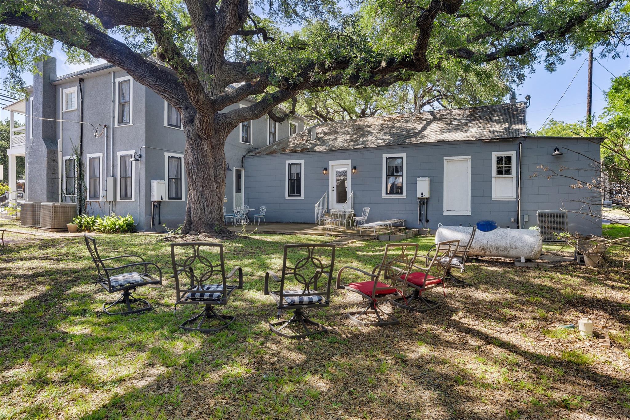 201 N Nugent Ave, Johnson City