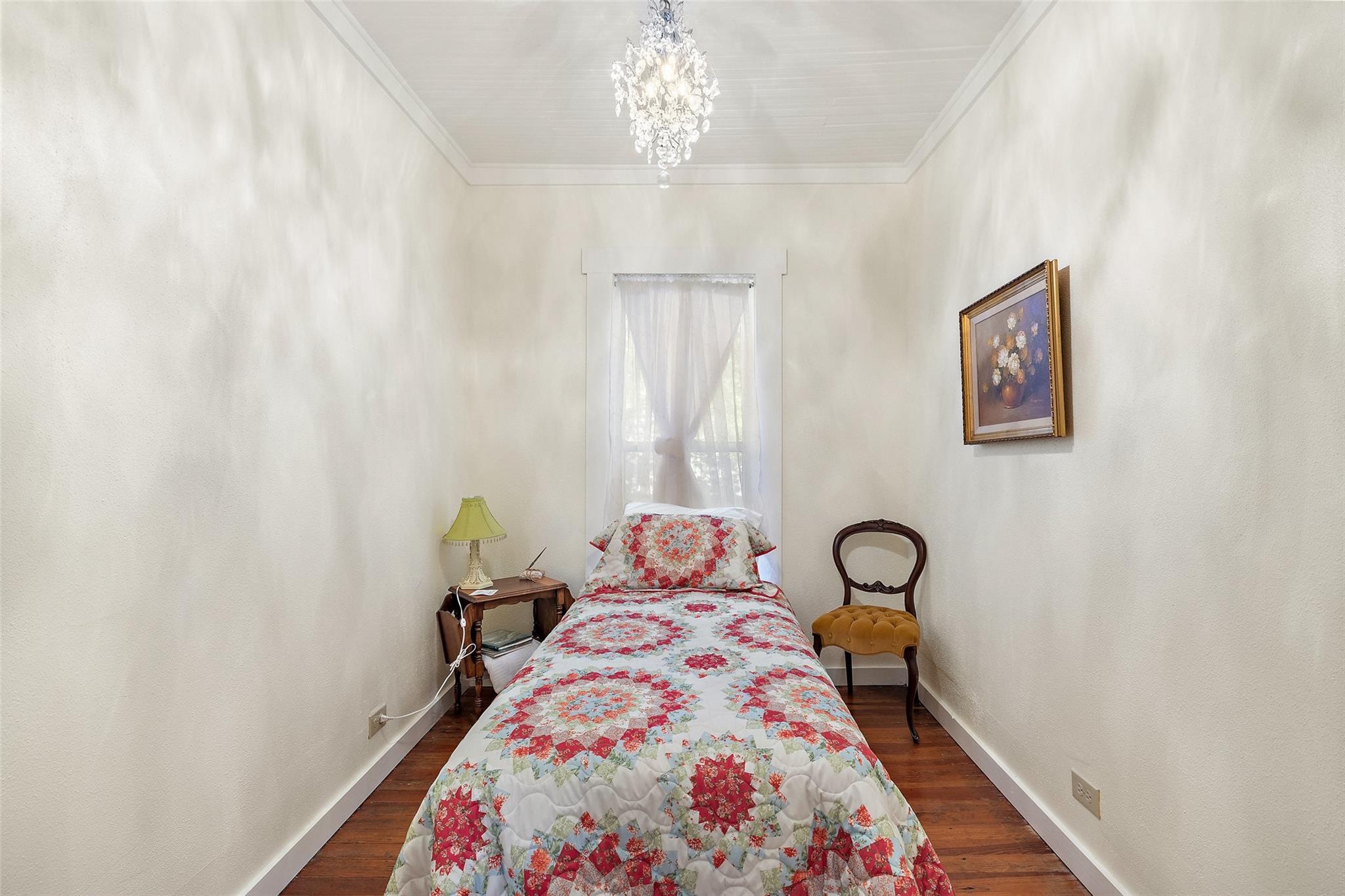 201 N Nugent Ave, Johnson City