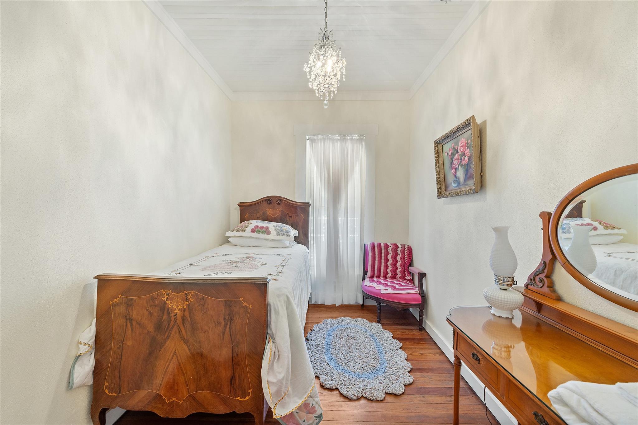 201 N Nugent Ave, Johnson City