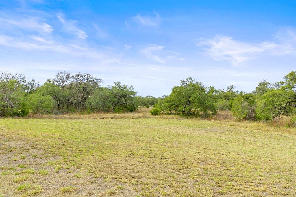 232 Crooked Oak LN