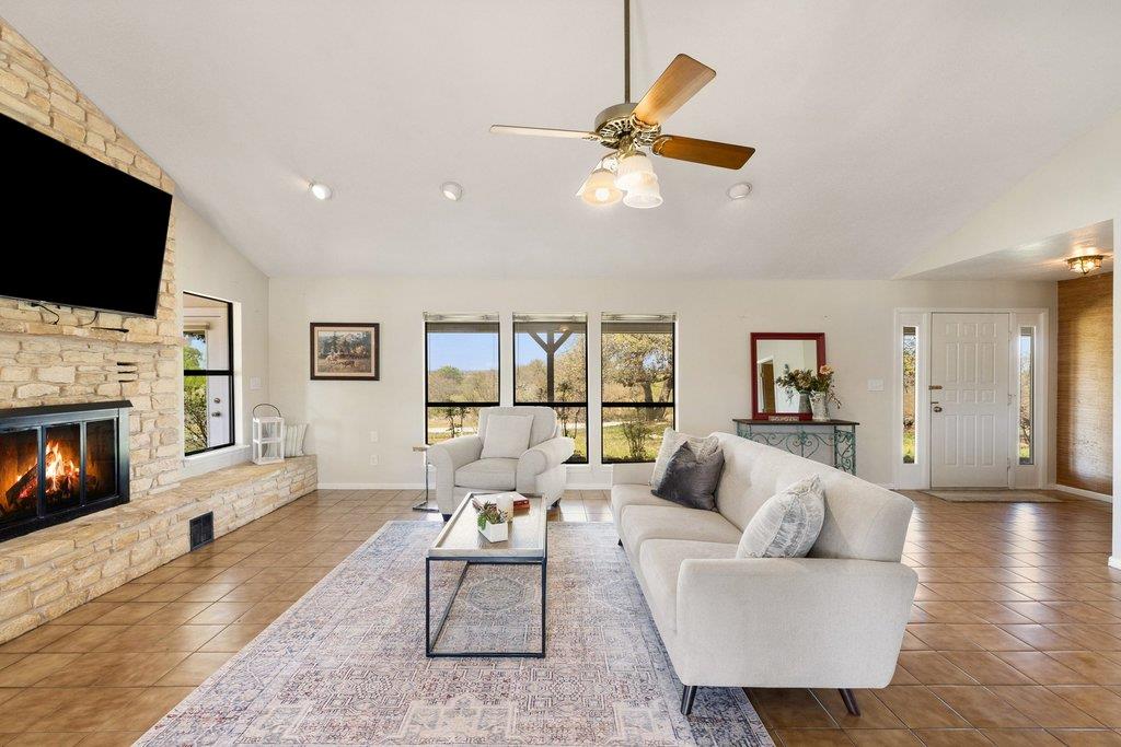 3410 W Ranch Road 152